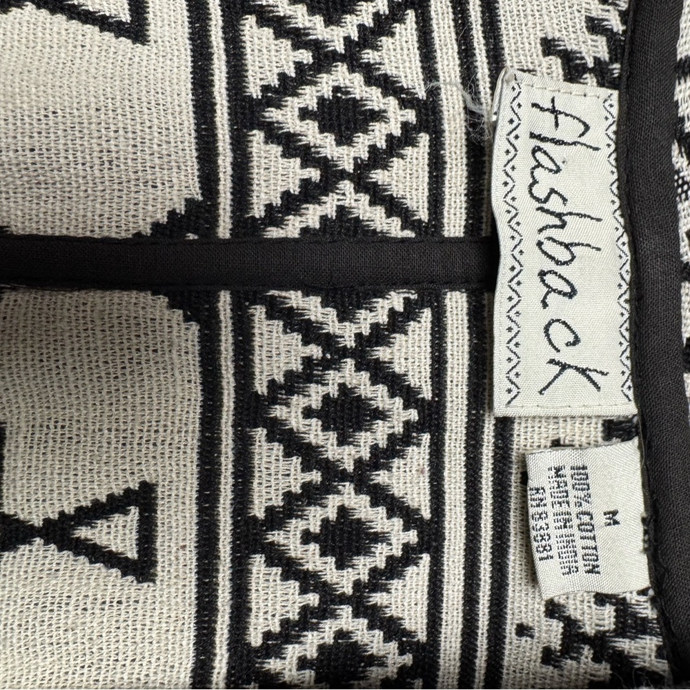 Sz M vintage Flashback southwest cropped black/white tapestry jacket NWOT🐸 - Picture 8 of 8